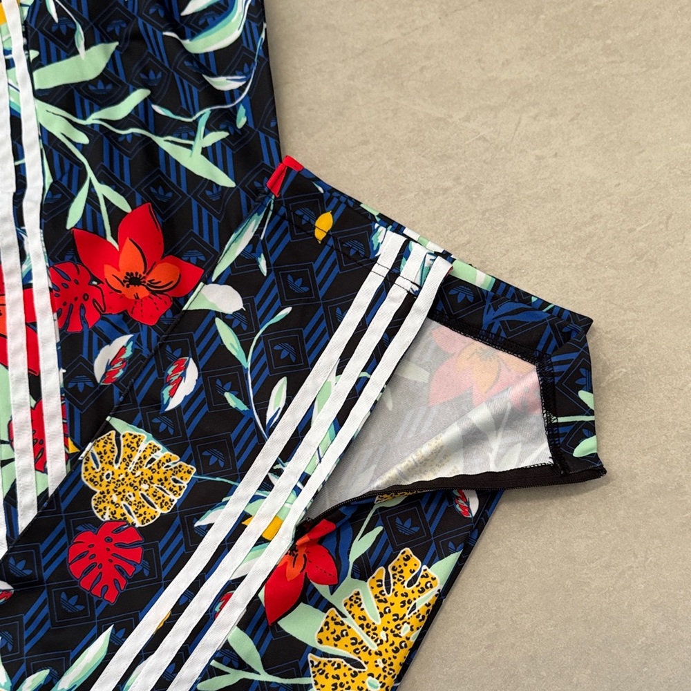 adidas Floral Navy Blue Red Track Jacket and Pants Set - Picture 6 of 13